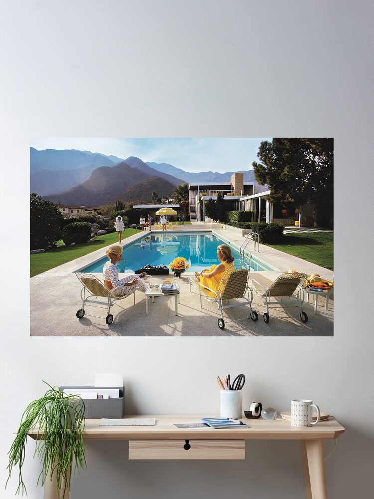 Retro Poolside Host Luxury Lif – Luxury Lifestyle Pictures recenzja i cena